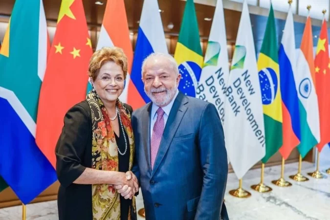 Xangai - China – Lula - dar - posse - a - ex-presidente - Dilma - Rousseff - no - banco do Bricsq