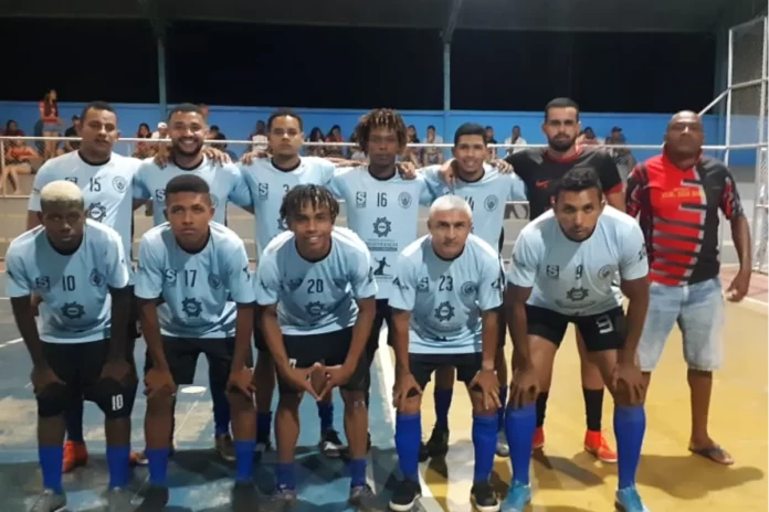 Na-imagem-time-de-Futsal-do-Santa-Cruz-faz-história-e-elimina-o-Gigante-Mil-Grau-atual-campeão-da-Liga-das-Estrelas-de-Futsal-de-Regeneração