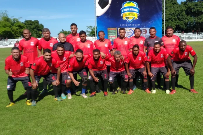 Na-imagem-jogadores-da-Seleção-dos-Quarentão-de-Angical-do-Piaui.