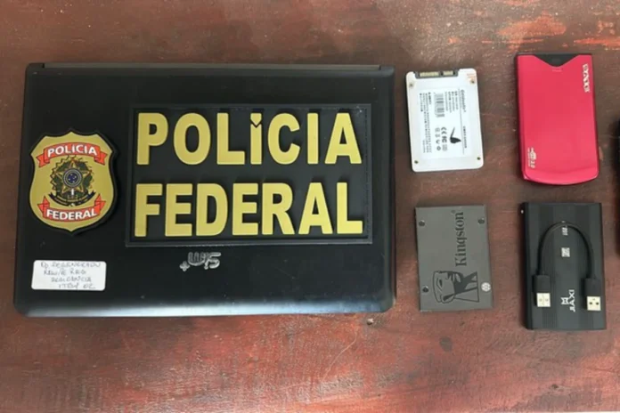 Na-imagem-contendo-conteúdo-pornográfico-infantojuvenil-aprendido-pela-PFNotebooks-celulares-hd-pen Drive