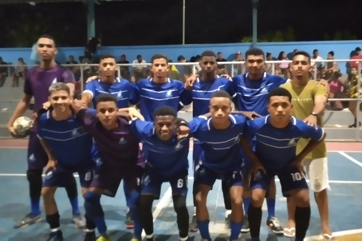 Na-imagem-vice-campeão-da-1ª-Pro-Liga-Regenerense-de-Futsal-Meninos-do-Alberto
