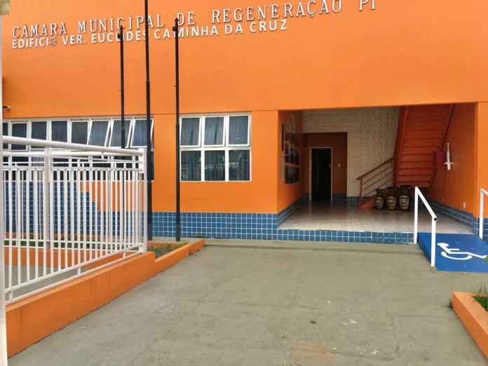 Quem-são-os-52-candidatos-que-estão-na-corrida-pelas-11-vagas-da-Câmara-de-Vereadores-de-Regeneração? -Façam-suas-apostas! Na-imagem-câmara-de-vereadores-de-Regeneração