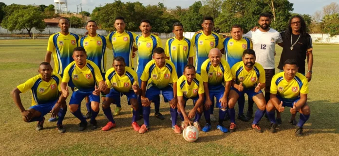 Amarante-vira-no-último-minuto-e-vence-Regeneração-pela-13ª-Copa-AMPAR-de-Quarentões Na-imagem-Seleção-de-Amarante-virou-no-último-minuto-e-venceu-Regeneração-pela-13ª-Copa-AMPAR-de-Quarentões