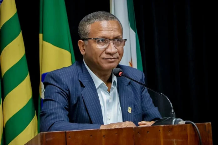 MP-dá-prazo-de-10-dias-para-Ciríaco-Araújo-anular-e-convocar-nova-eleição-para-Mesa-Diretora-da-Câmara-de-Vereadores-de-Regeneração Na-imagem-Ciríaco-Araújo-MP-do-Piauí-pede-anulação-da-eleição-da-Mesa-Diretora-da-Câmara-de-Regeneração-após-terceira-reeleição-consecutiva-Ciríaco-Araújo