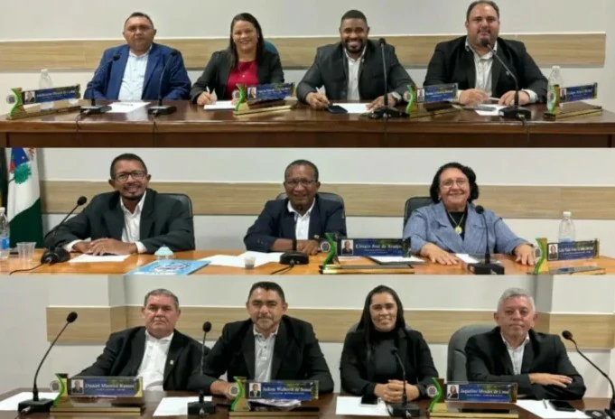 Com-54%-de-renovação-Câmara-de-Vereadores-de-Regeneração-dá-início-aos-trabalhos-com-Sessão-Solene-e-leitura-de-mensagem-do-prefeito Na-imagem-aparecem-todos-os-11-vereadores-eleitos-de-Regeneração-Felipe-Helal-(PSD)-Jaqueline-do-Sindicato-(Republicanos)-Francisca-do-Pedro-Gato-(PSD)-Jailton-do-Cruz-(Republicanos)-Clecyo-da-Biluca-(Republicanos)-Samuel-da-Real-(PSD)-Ciríaco-Araújo-(PT)-Izinha-Teixeira-(PSD)-Odeilton-Costa-(PT)-Adalbertino-Cunha-(PT)-Daniel-Moreira-(MDB)-Com-54%-de-renovação-os-parlamentares-tomaram-posse-para-um-mandato-de-quatro-anos