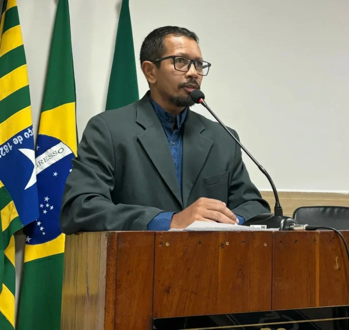 Câmara-de-Regeneração-aprova-lei-do-vereador-Odeilton-Nova-legislação-tem-como-objetivo-reduzir-a-burocracia-e-garantir-uma-organização-mais-eficiente-da-agenda-cultural-do-município