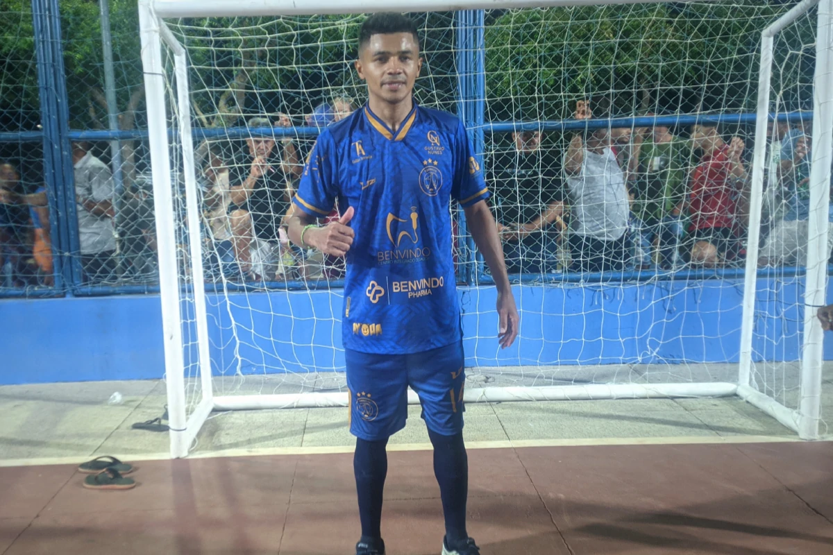 Imagem-do-jogador-Profeta-Profeta-foi-decisivo-na-conquista-do-tricampeonato-do-Torres-Futsal-marcando-5-gols-na-grande-final