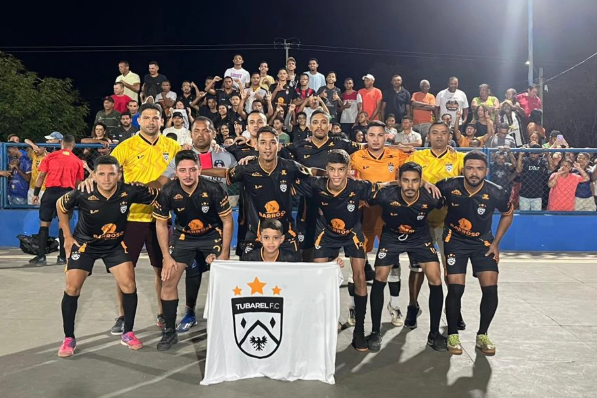 Imagem-do-time-do-Tubarel-Tubarel-Futsal-Clube-posa-como-vice-campeão-do-campeonato-Arrailense-de-Futsal