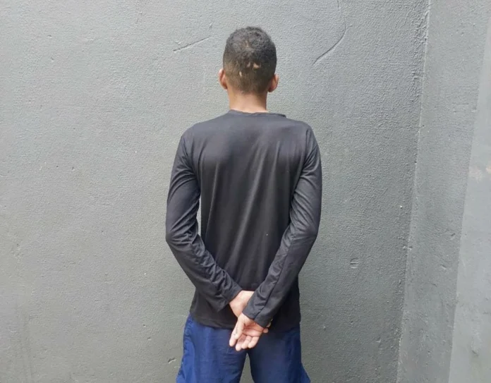 Gerente-do-tráfico-em-Regeneração-é-preso-enquanto-almoçava-em-restaurante-da-cidade-de-Água-Branca