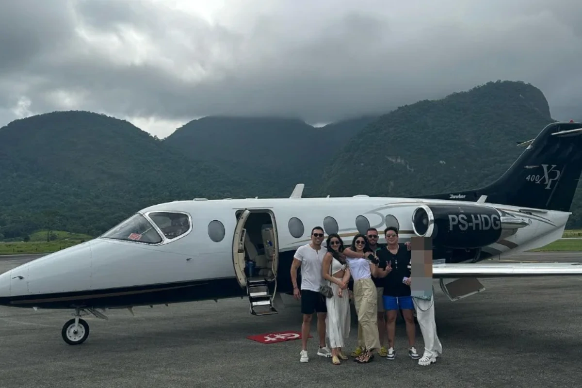 Suspeitos-investigados-na-Operação-Carbono-Oculto-86-aparecem-em-avião-particular-evidenciando-estilo-de-vida-luxuoso-operação-apura-esquema-bilionário-de-lavagem-de-dinheiro-e-fraude-fiscal-ligado-ao-PCC.